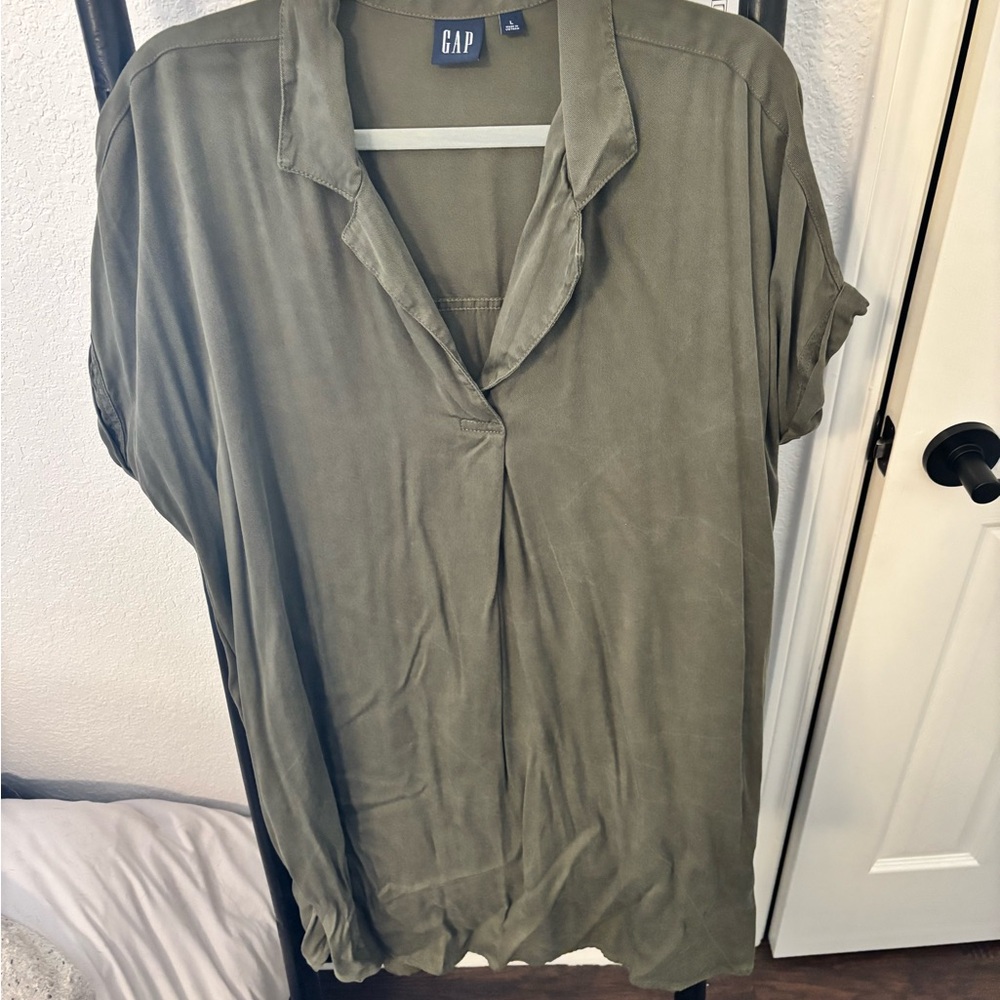GAP Women's Green dress